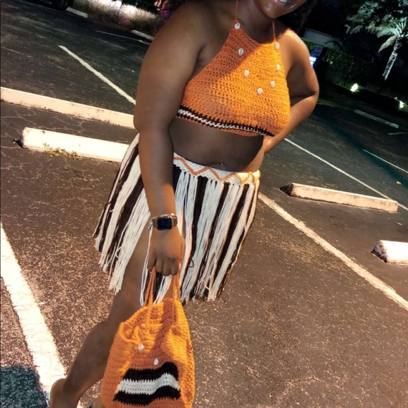 Hand knit Moana Halloween costume - Picture 1 of 2